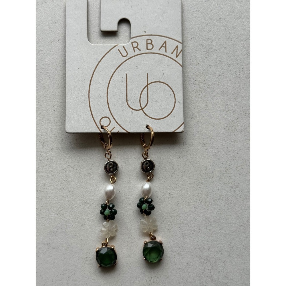 Urban Outfitters UO Green Beaded Yin Yang Flower Drop Earrings Gold Tone NEW